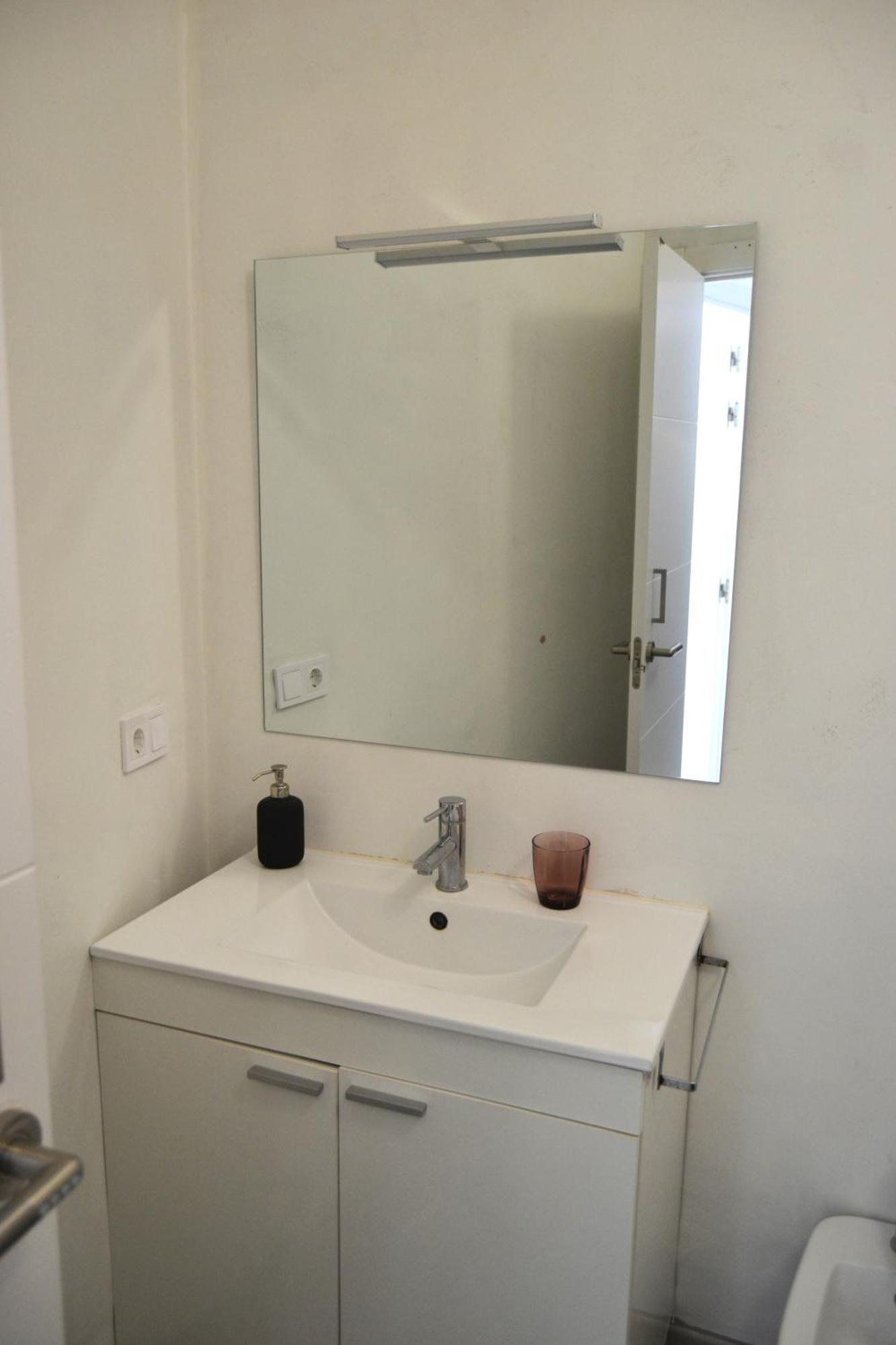 Room With Private Bathroom - Vivienda Vacacional Out Of Blue サンタ・クルス・デ・ラ・パルマ スペイン エクステリア 写真